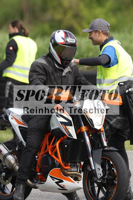 /Archiv-2025/10 23.04.2025 Cornu Master School ADR/gruen-vert/16